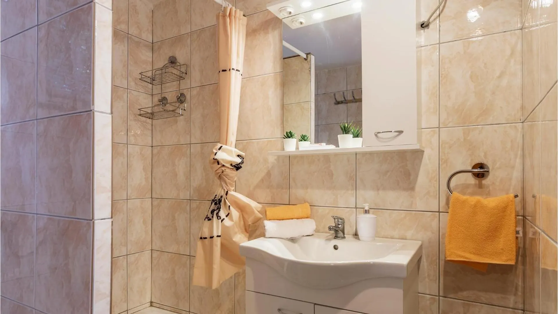 Lovely Apartment In Pavicini With Wifi 0*,